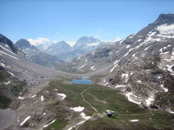 Aiguille de la Vanoise (45).jpg - Au fond la Maurienne